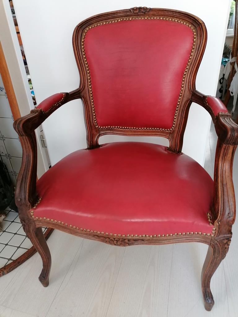 Dames Fauteuil opnieuw gestoffeerd met rundleder, Ophalen of Verzenden
