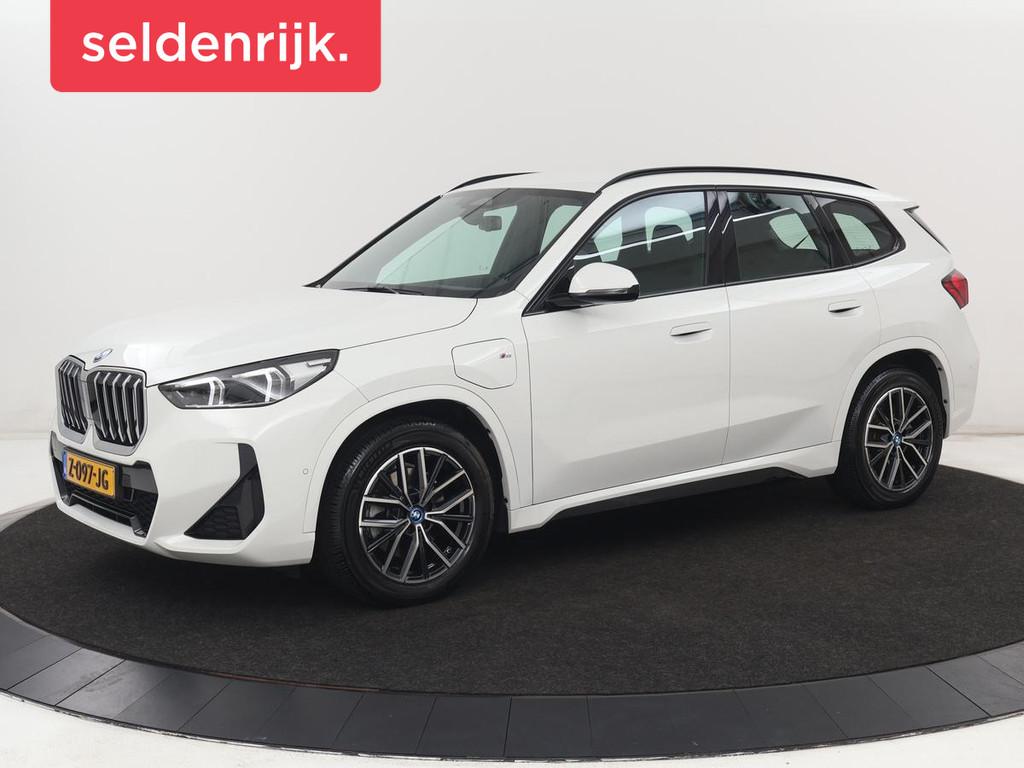 BMW X1 xDrive25e M Sport | SOH 93,3% | Adaptive cruise | Mas, Auto's, BMW, Gebruikt, 16 kWh, Bedrijf, Vierwielaandrijving