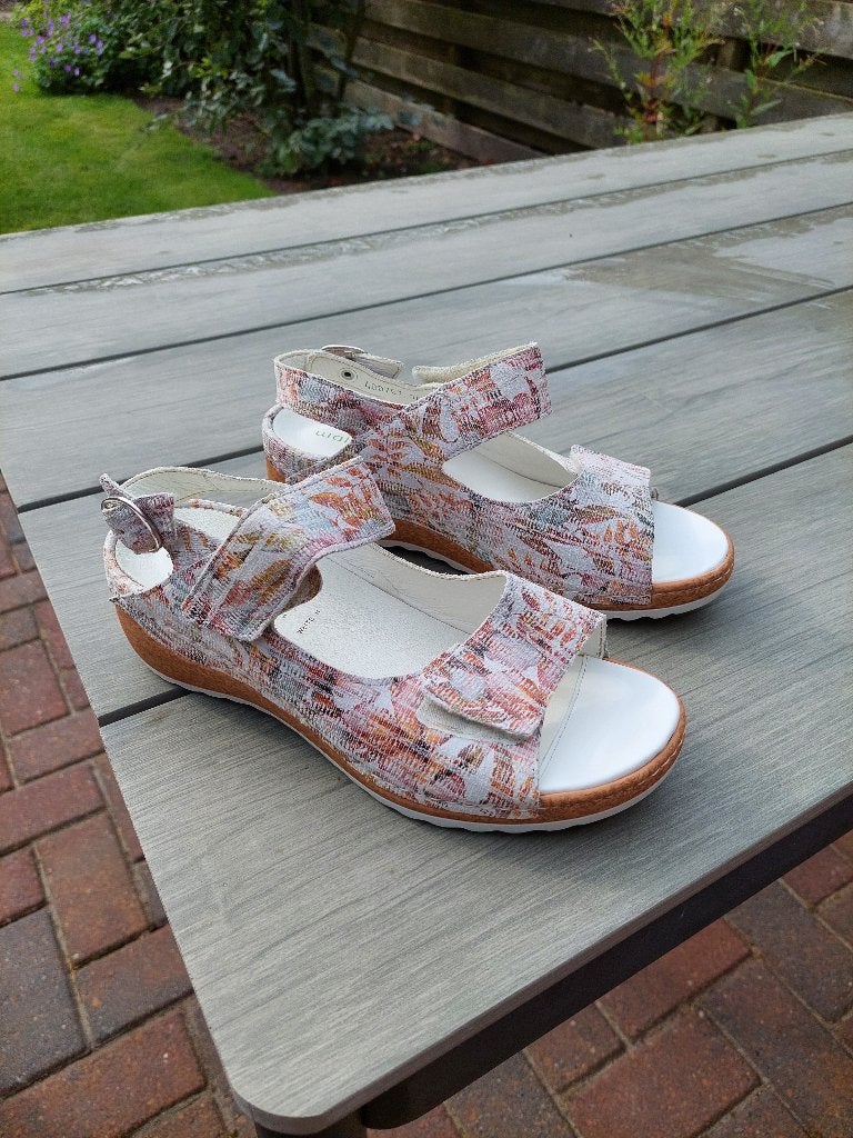 Waldläufer damessandalen maat 38, Ophalen of Verzenden, Zo goed als nieuw, Sandalen of Muiltjes