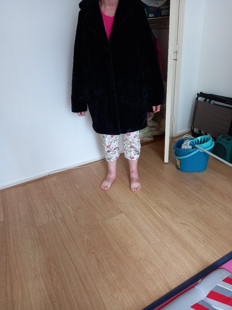 Damesjas fluffy zwart xl, Ophalen, Gedragen, Maat 46/48 (XL) of groter, Zwart