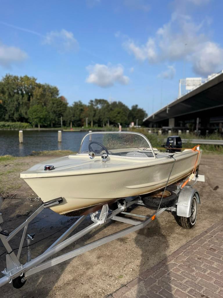 Console/motorbootje, trailer, Tohatsu 9.8 PK 4-takt, Watersport en Boten, Sloepen, Zo goed als nieuw, Benzine, Polyester, Buitenboordmotor