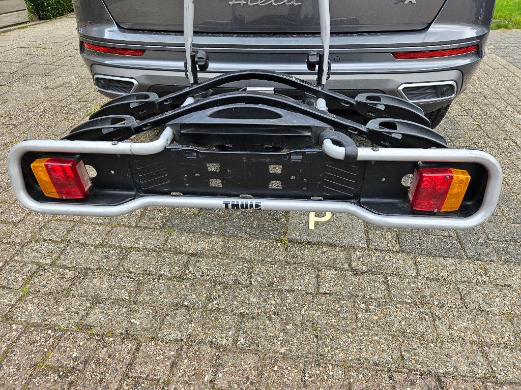 Fietsendrager, Ophalen, Gebruikt, Elektrische fiets, 2 fietsen