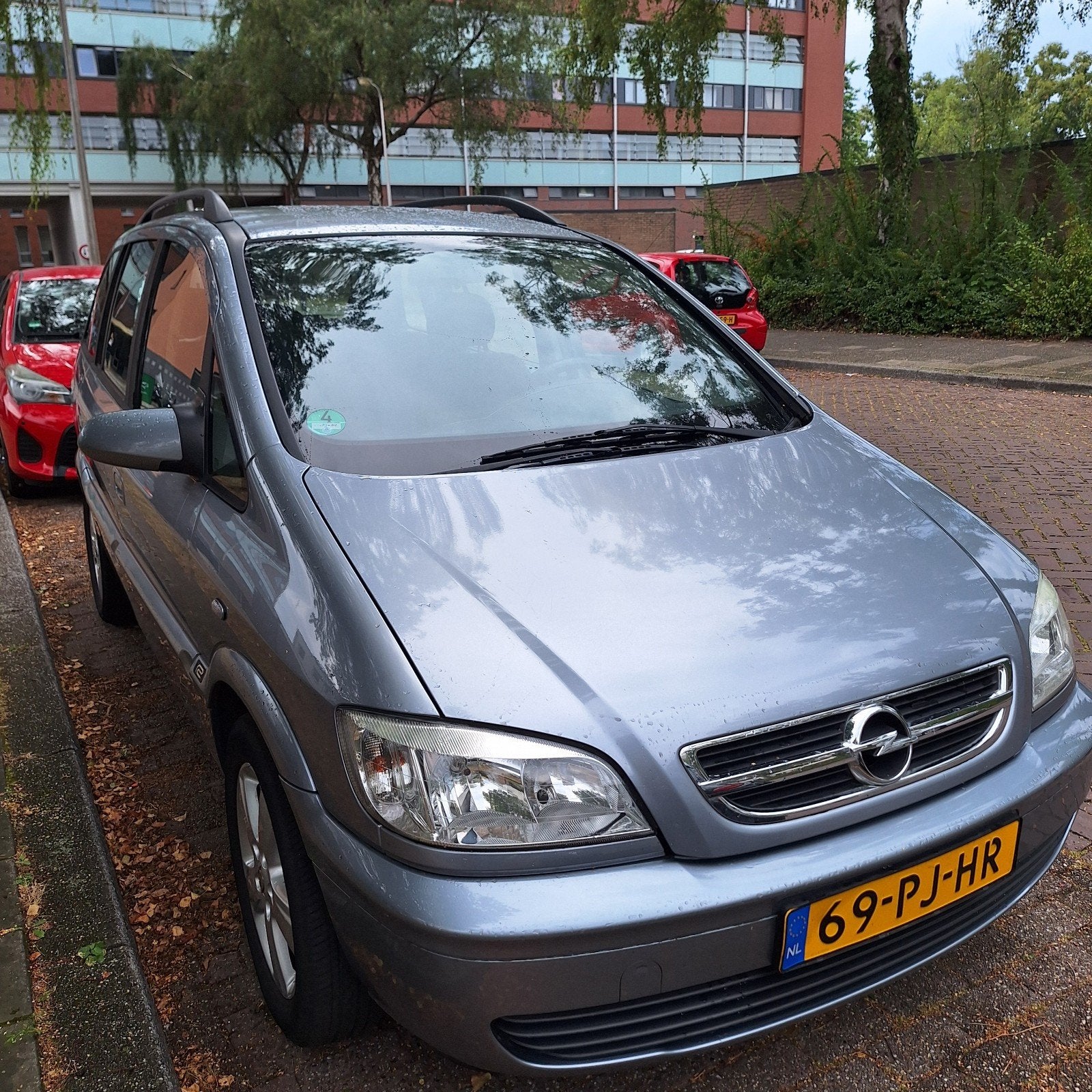 Opel Zafira 1.8 16V 2004 Grijs