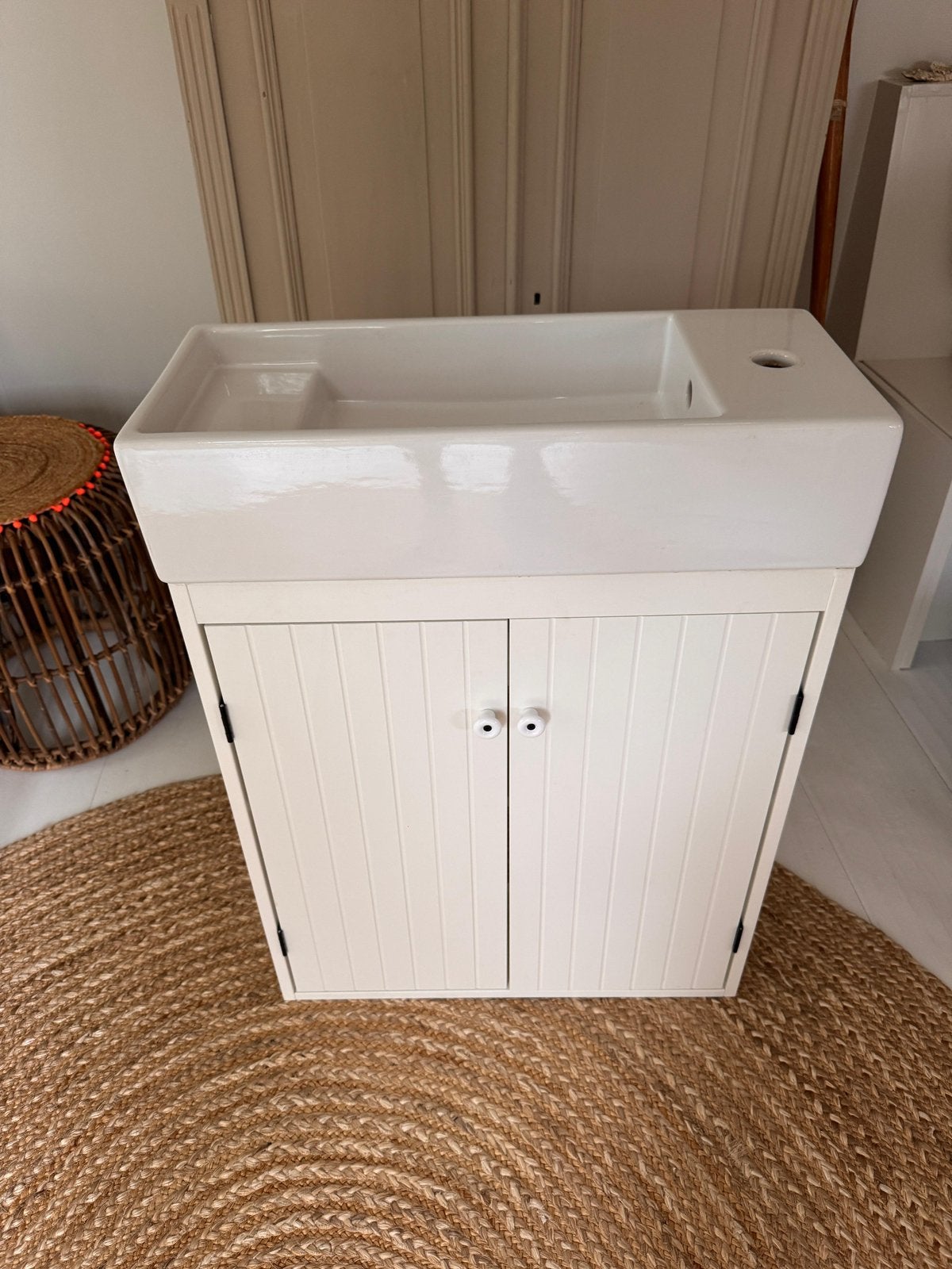 Wadtafel en wasbak ineen, Huis en Inrichting, Badkamer | Badkamermeubels, Minder dan 50 cm, Gebruikt, Ophalen of Verzenden, Minder dan 100 cm