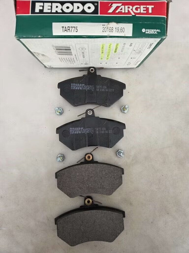 Set Remblokken Audi Volkswagen Seat Chery, Auto-onderdelen, Gebruikt, -, -, Ophalen of Verzenden