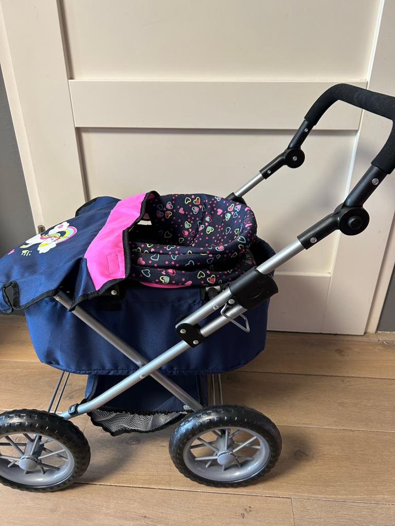 Poppenwagen met hartjesprint en tasje, Ophalen of Verzenden, Gebruikt, Meisje
