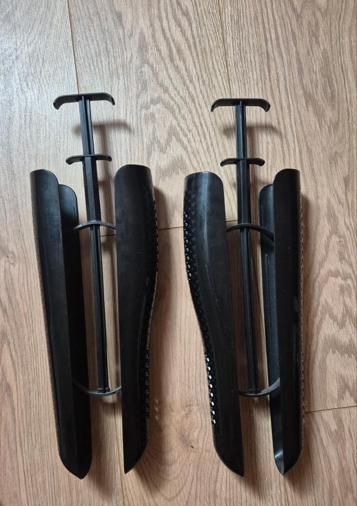 Laarzenspanners / schachtvormers voor 4 paar laarzen. Zgan, Kleding | Dames, Schoenen, Ophalen, Zo goed als nieuw, Zwart, Hoge laarzen