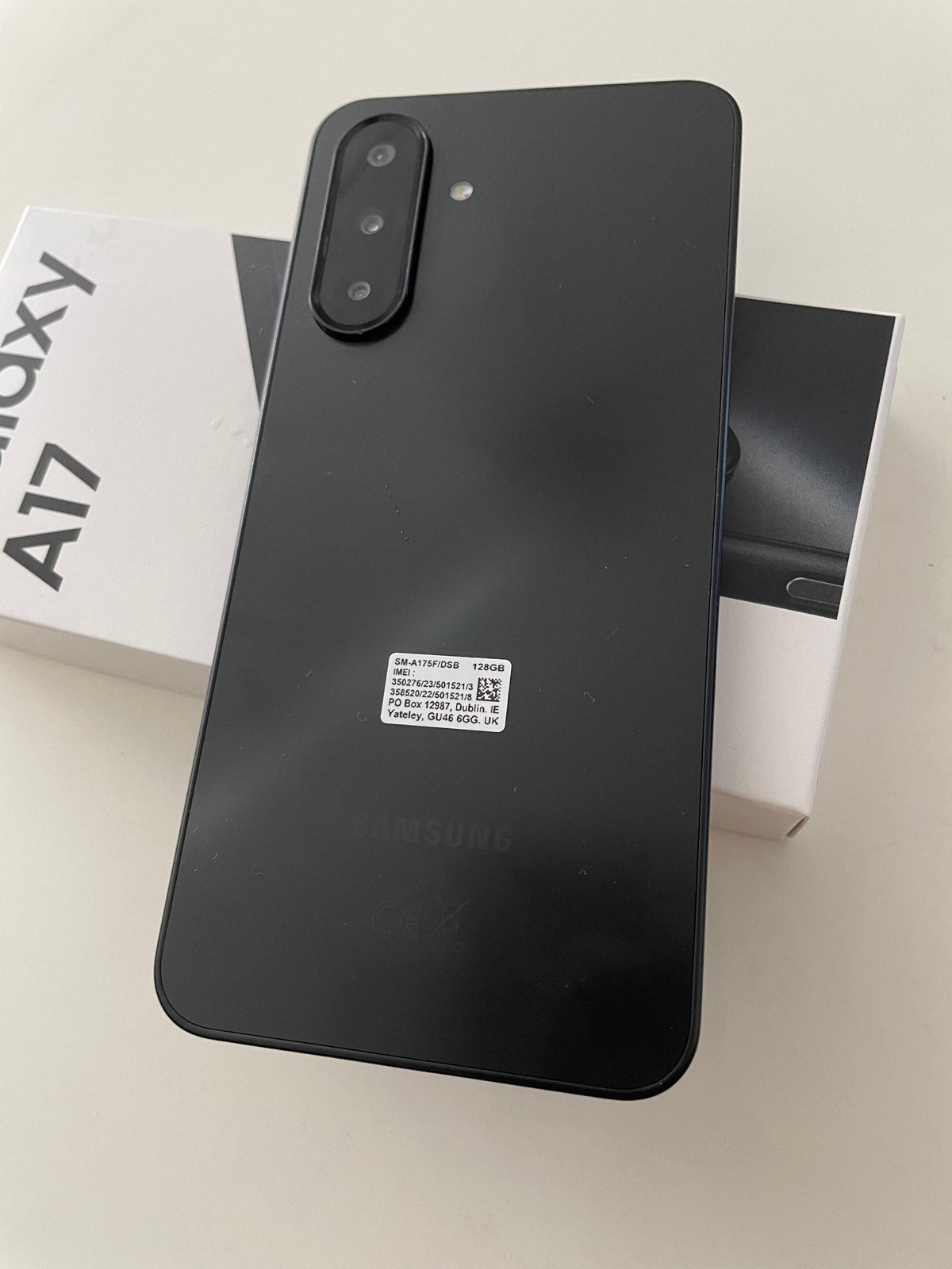Samsung Galaxy A17 128GB Zwart - Zo goed als nieuw, Zwart, Touchscreen, Ophalen of Verzenden, Zo goed als nieuw