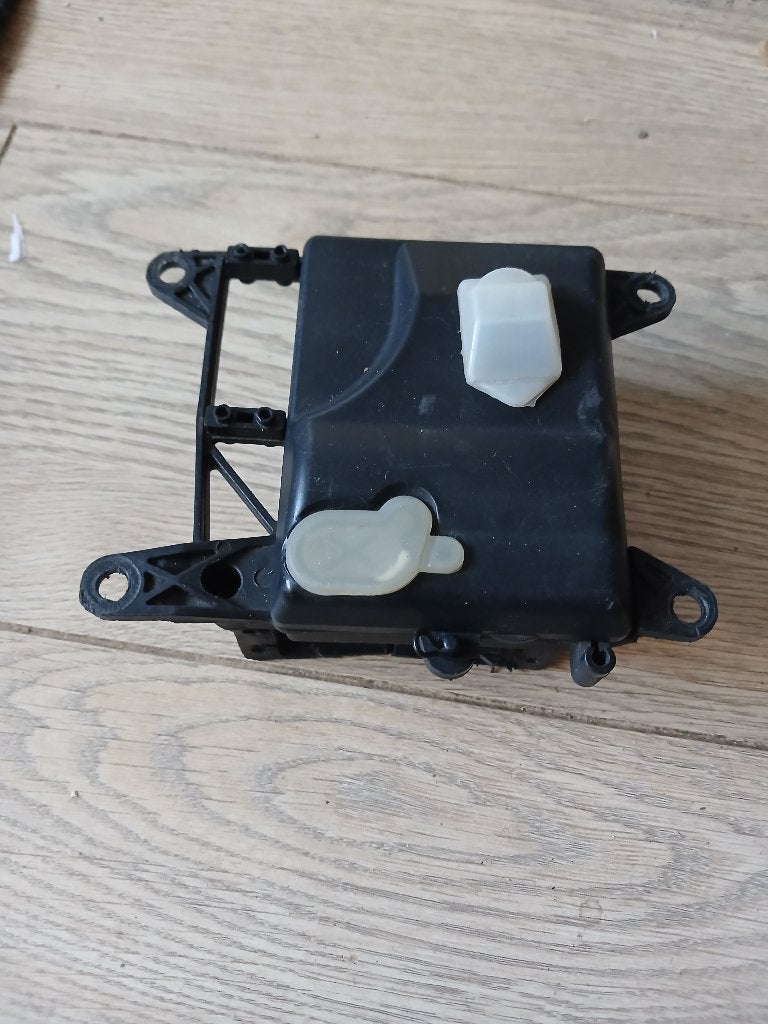 Hpi baja servo box, Benzine, Gebruikt, Auto offroad, Ophalen of Verzenden