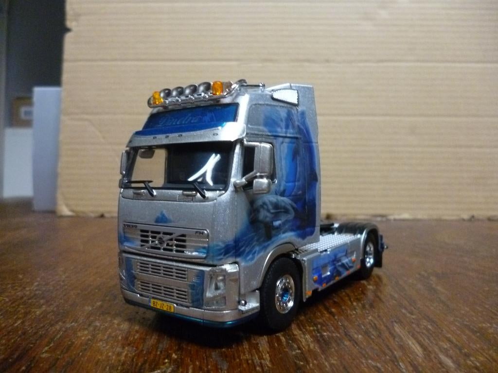 WSI Volvo FH3 Dinetra, Hobby en Vrije tijd, Modelauto's | 1:50, Ophalen of Verzenden, Nieuw, Bus of Vrachtwagen, Wsi