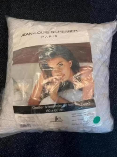NIEUW! Kussen Jean-Louis Scherrer memory foam 60x60 €24,99, Eenpersoons, Wit, Nieuw, Ophalen of Verzenden