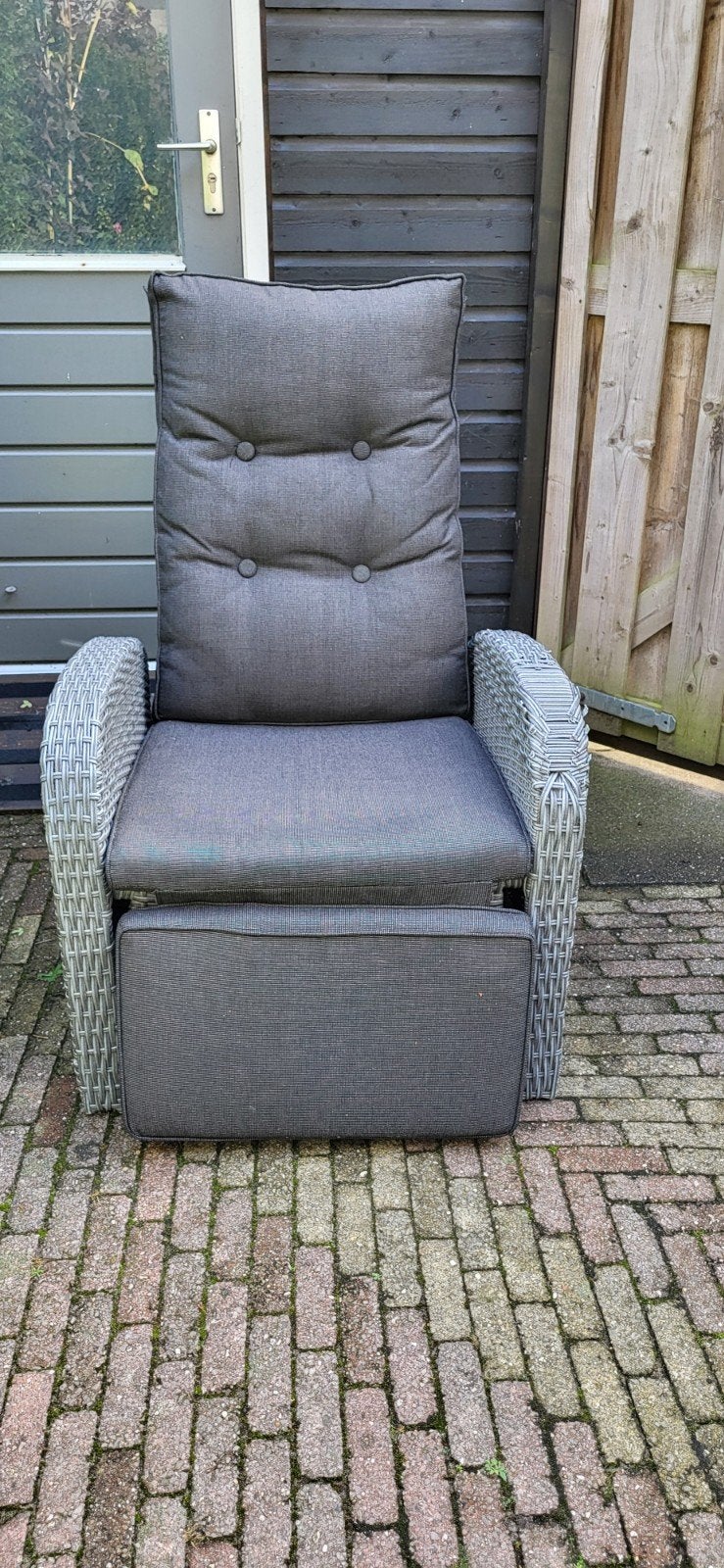 Comfortabele verstelbare wicker tuinstoel met kussens, Tuin en Terras, Ophalen, Gebruikt, Wicker, Verstelbaar