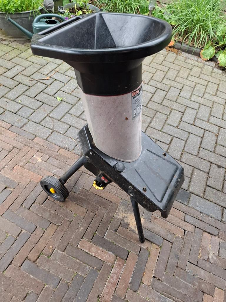 Ikra Hakselaar EGS 2400B - Krachtige Tuinhakselaar, Ophalen, Gebruikt, Elektrisch, Ikra