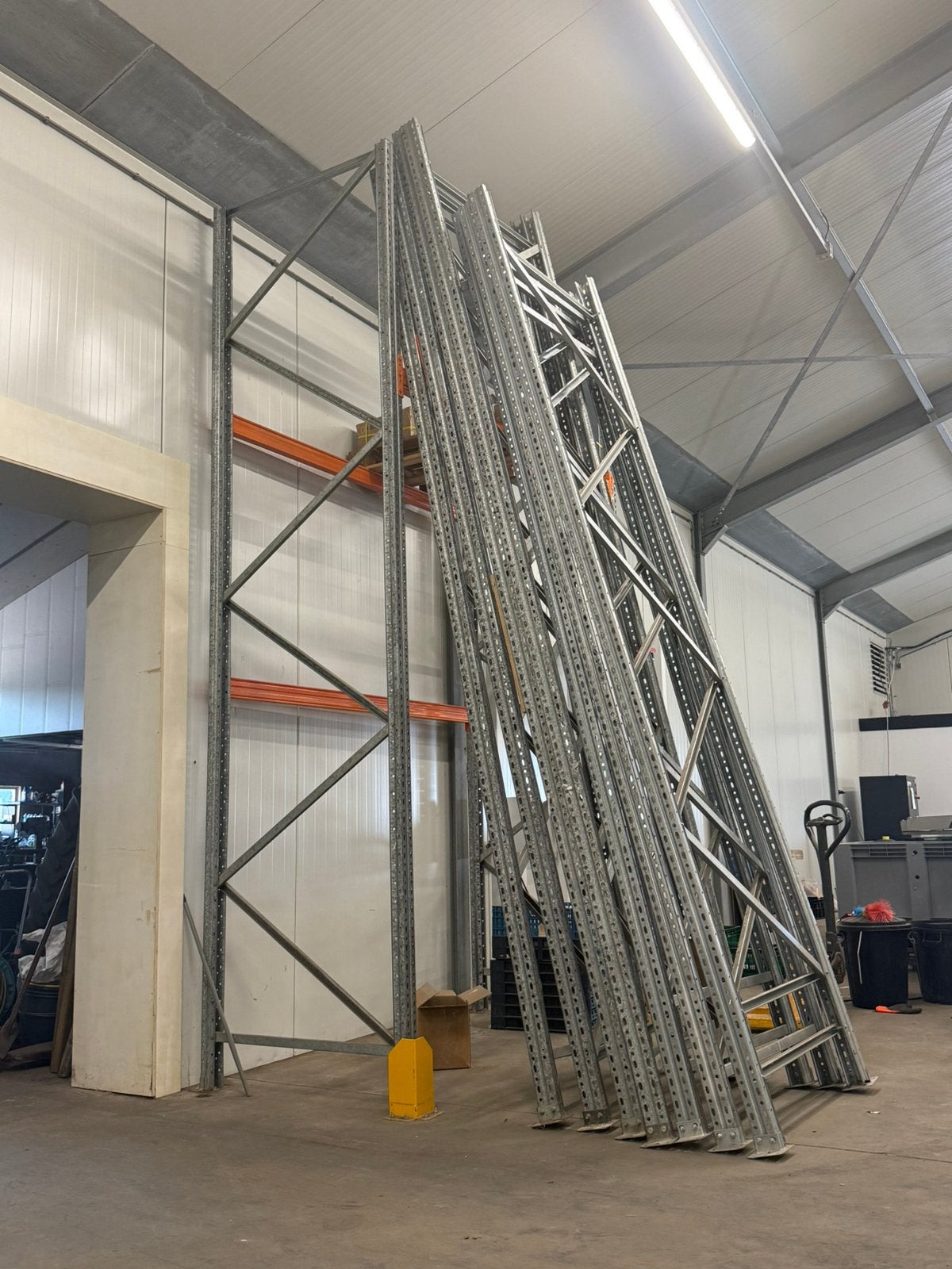 Palletstelling / Magazijnstelling – ca. 5 meter hoog, Ophalen