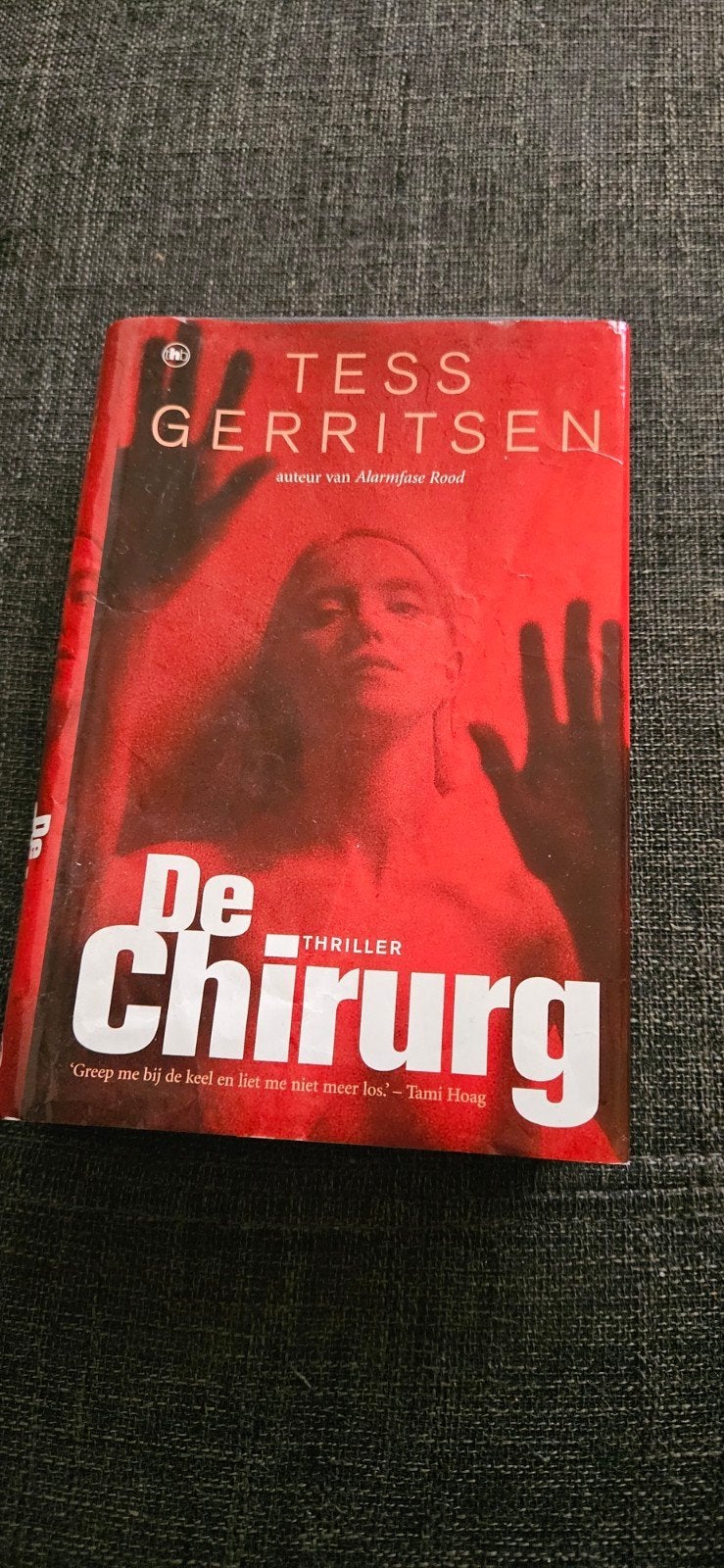 Boek:De Chirurg van Tess Gerritsen, Boeken, Thrillers, Gelezen, Ophalen of Verzenden