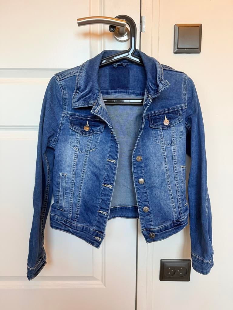 Spijkerjas maat xs, Ophalen of Verzenden, Zo goed als nieuw, Maat 34 (XS) of kleiner, Blauw