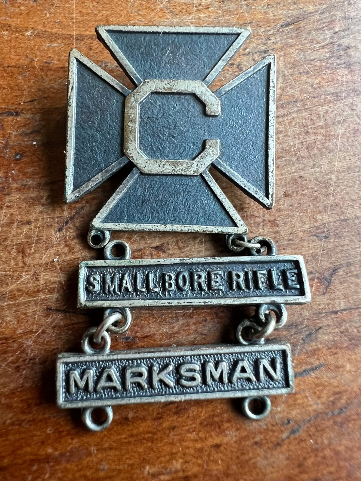 WO2 Amerikaans Marksman rifle medaille embleem badge, Amerika, Verzenden, Embleem of Badge