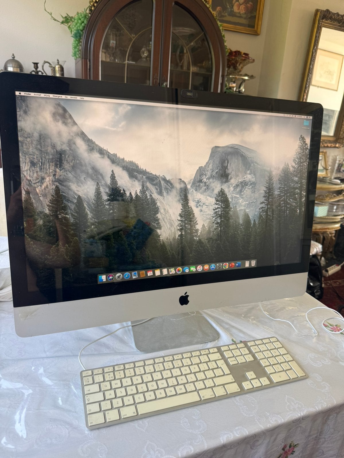 Apple iMac 27 inch Mid 2011, Computers en Software, Apple Desktops, Gebruikt, iMac, HDD, 2 tot 3 Ghz, 4 GB, Ophalen of Verzenden
