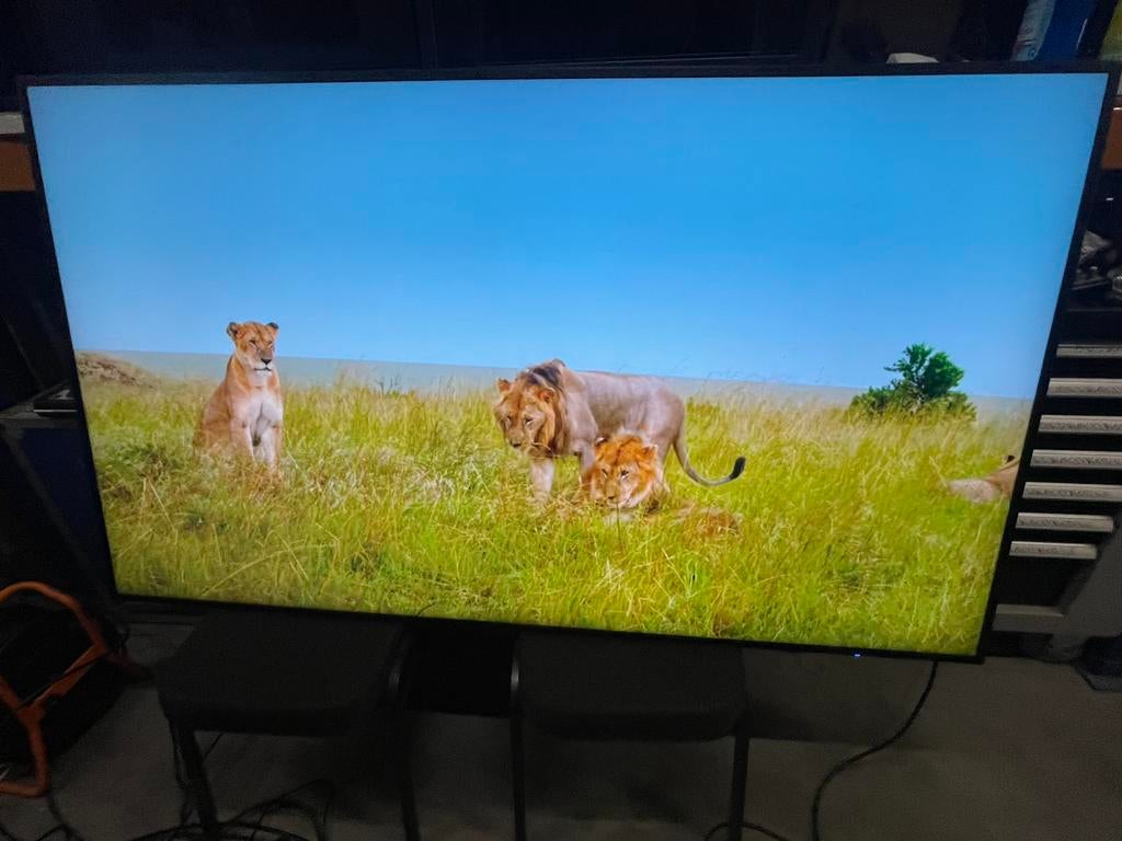 Foto 3 van NEC Display 75Inch C751Q Norm€4749,00 nu €400,00  Scherm 3