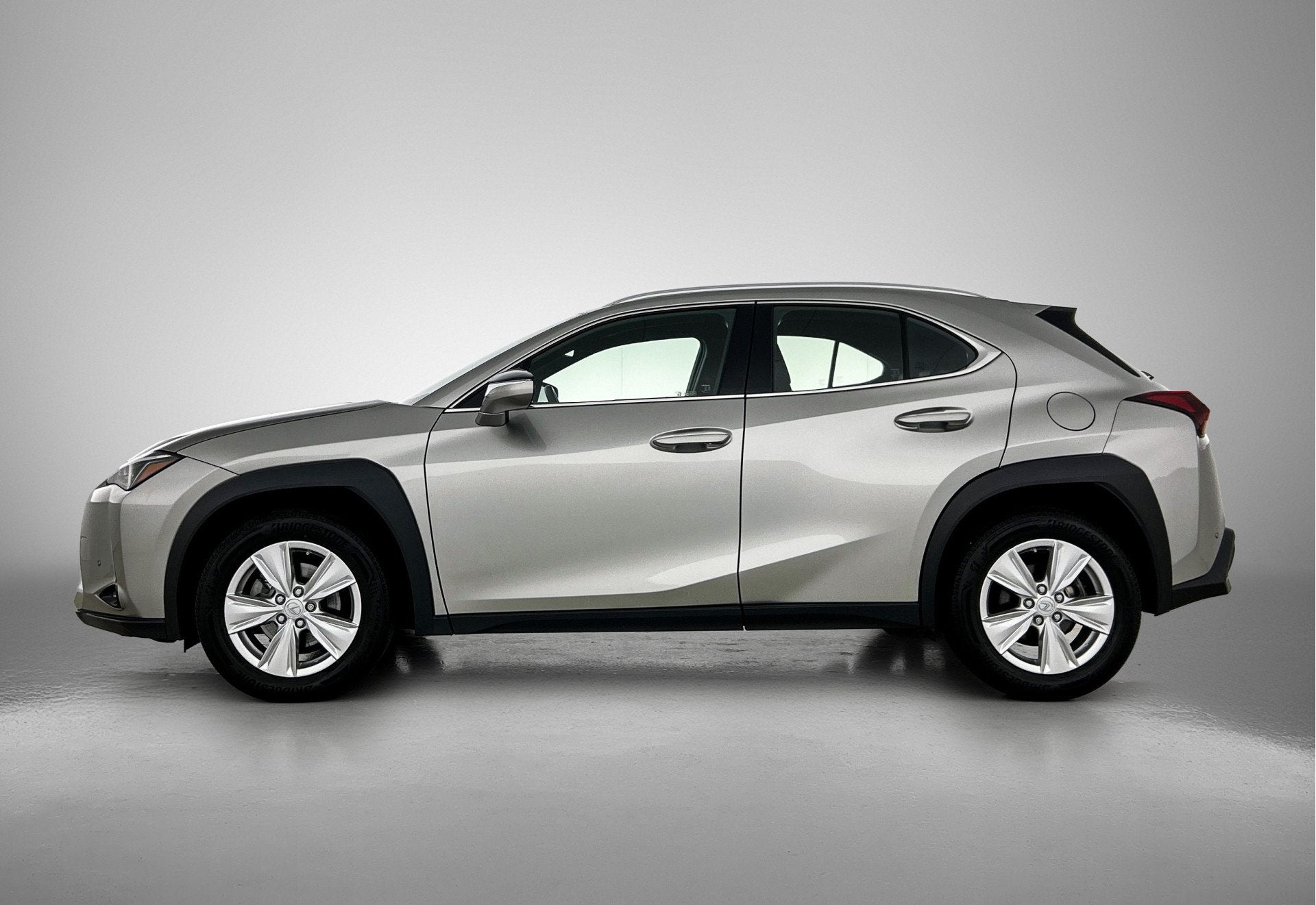 Lexus UX 250h Business Line | Parkeersensoren | Achteruitrij, Auto's, Stof, Gebruikt, 4 cilinders, Bedrijf