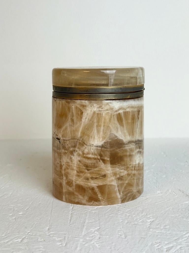Vintage cilindervormig doosje van beige onyx, Ophalen of Verzenden