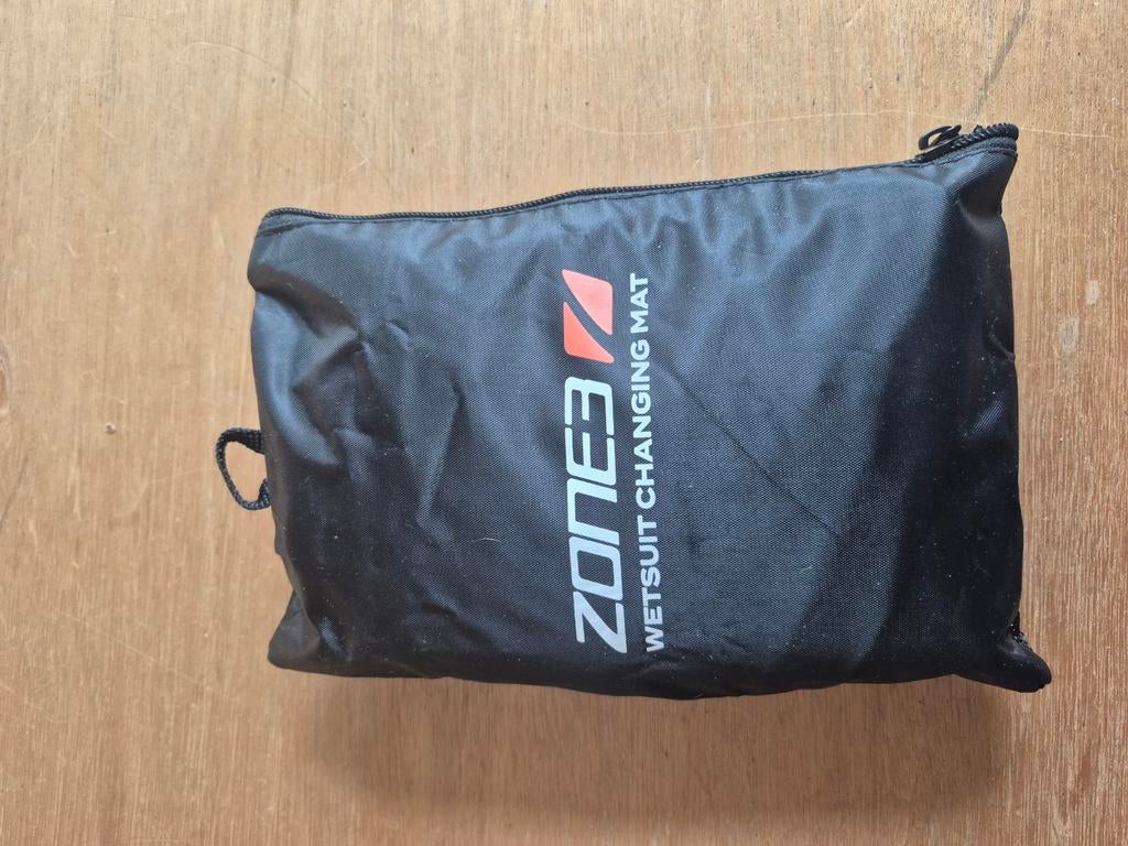 Zone3 Wetsuit Changing Mat / Omkleedmat, Zwart, Overige maten, Ophalen of Verzenden, Zo goed als nieuw