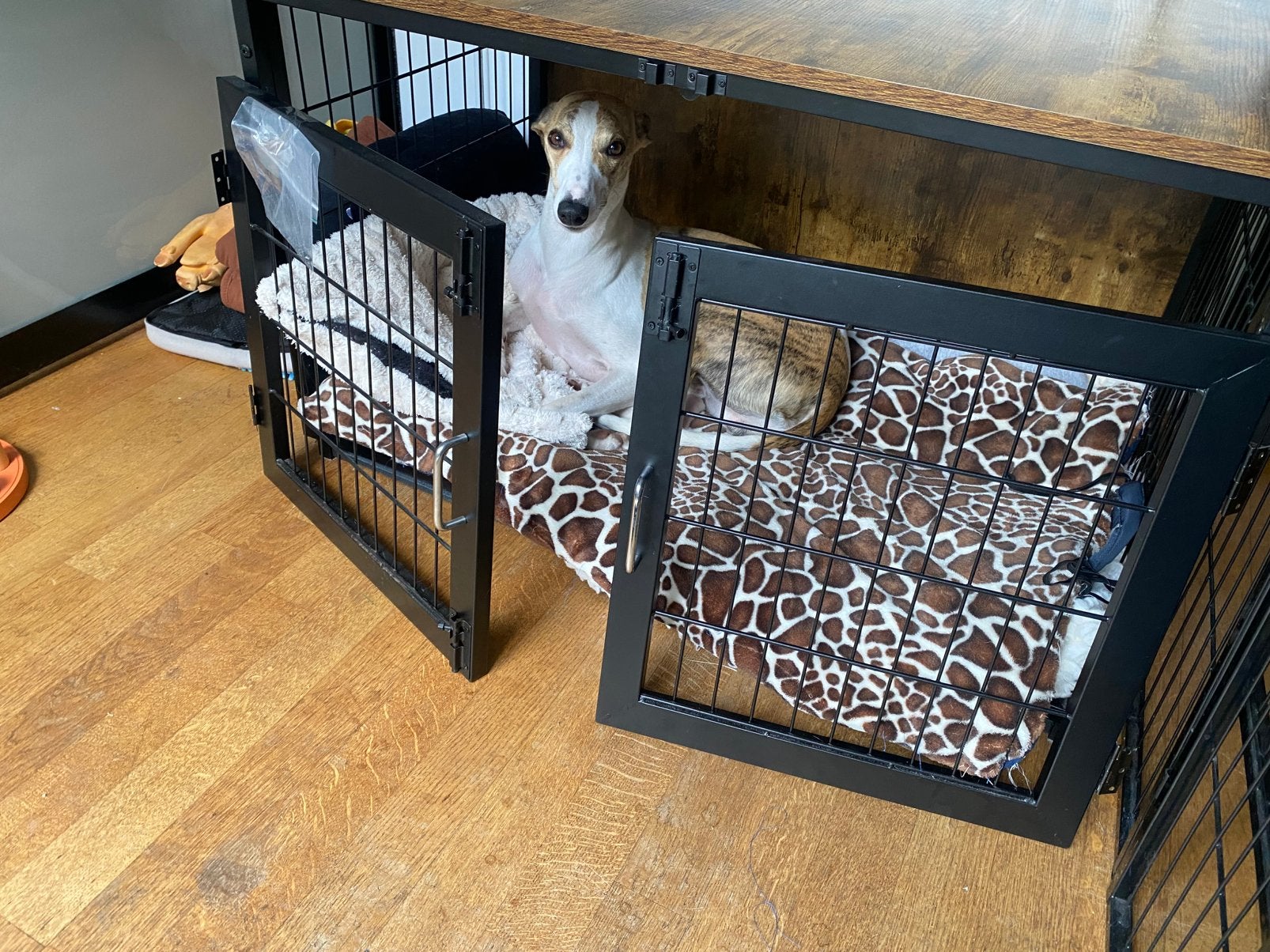 Mooie robuuste bench, Dieren en Toebehoren, Ophalen, Zo goed als nieuw, 75 tot 110 cm, Minder dan 65 cm