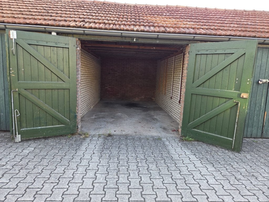 GARAGEBOX / OPSLAGBOX TE HUUR: DEVENTER ZANDWEERD – 15 M², Overijssel