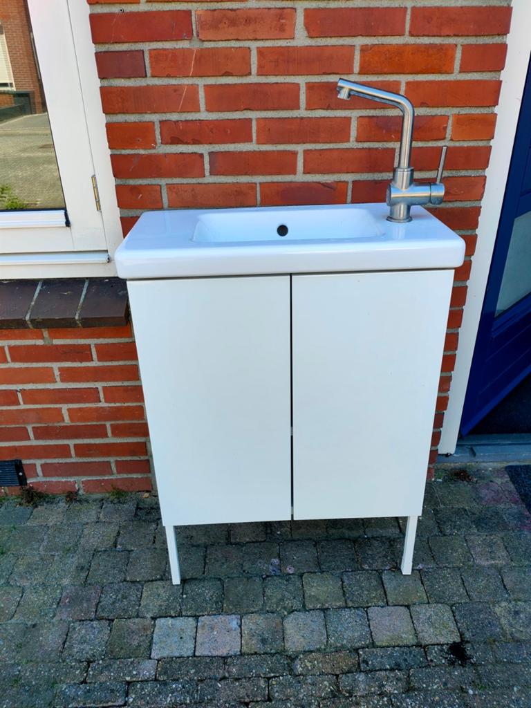 IKEA ENHET/TVÄLLEN wastafelmeubel en kraan, Huis en Inrichting, Badkamer | Badkamermeubels, Ophalen, Minder dan 50 cm, Zo goed als nieuw