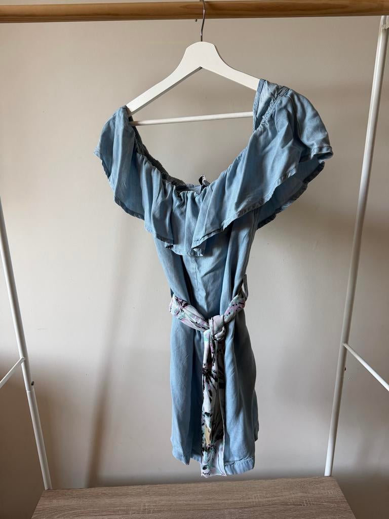 Guess Jumpsuit met stoffen riem - Maat S/M, Kleding | Dames, Jumpsuits, Ophalen of Verzenden, Gedragen, Maat 38/40 (M), Blauw