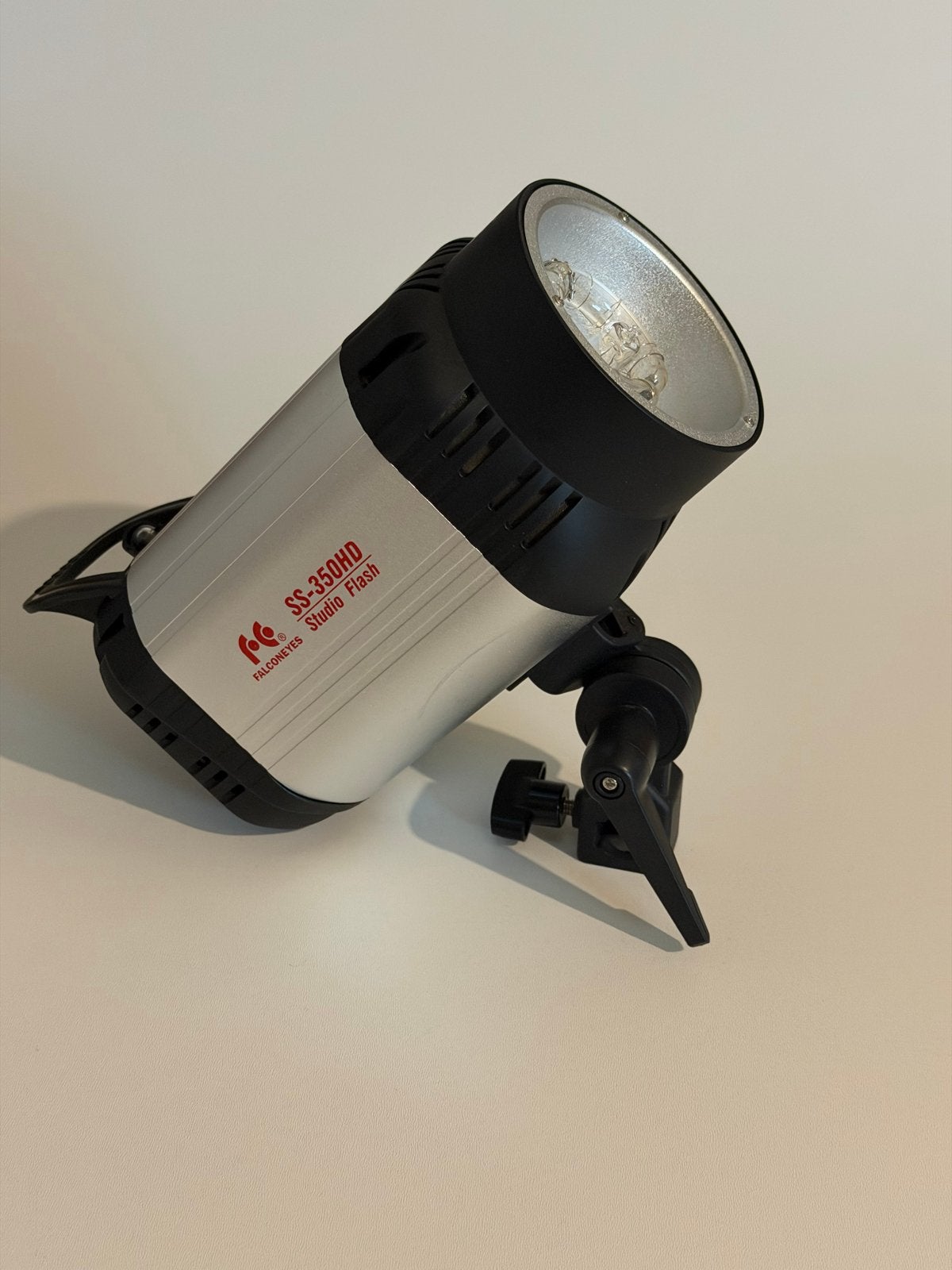 2x Falcon Eyes SS 350 HD studioflitsers met softboxen, Ophalen of Verzenden, Zo goed als nieuw