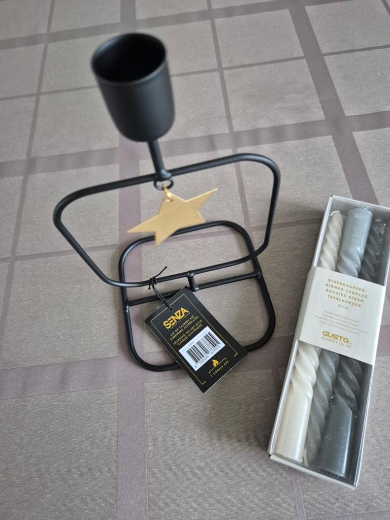 Senza Kandelaar met Gusto Dinerkaarsen Set, Nieuw, Ophalen of Verzenden, Metaal, Grijs