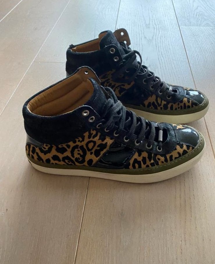 Jimmy choo 44 nieuwstaat, Zwart, Ophalen of Verzenden, Sneakers of Gympen, Zo goed als nieuw