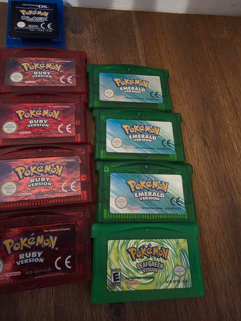 Diverse Pokémon GBA Games: Ruby, Sapphire, Emerald,, Nintendo, Gebruikt, Nintendo of Europe GmbH, Goldsteinstr. 235, 60528 Frankfurt am Main, Germany