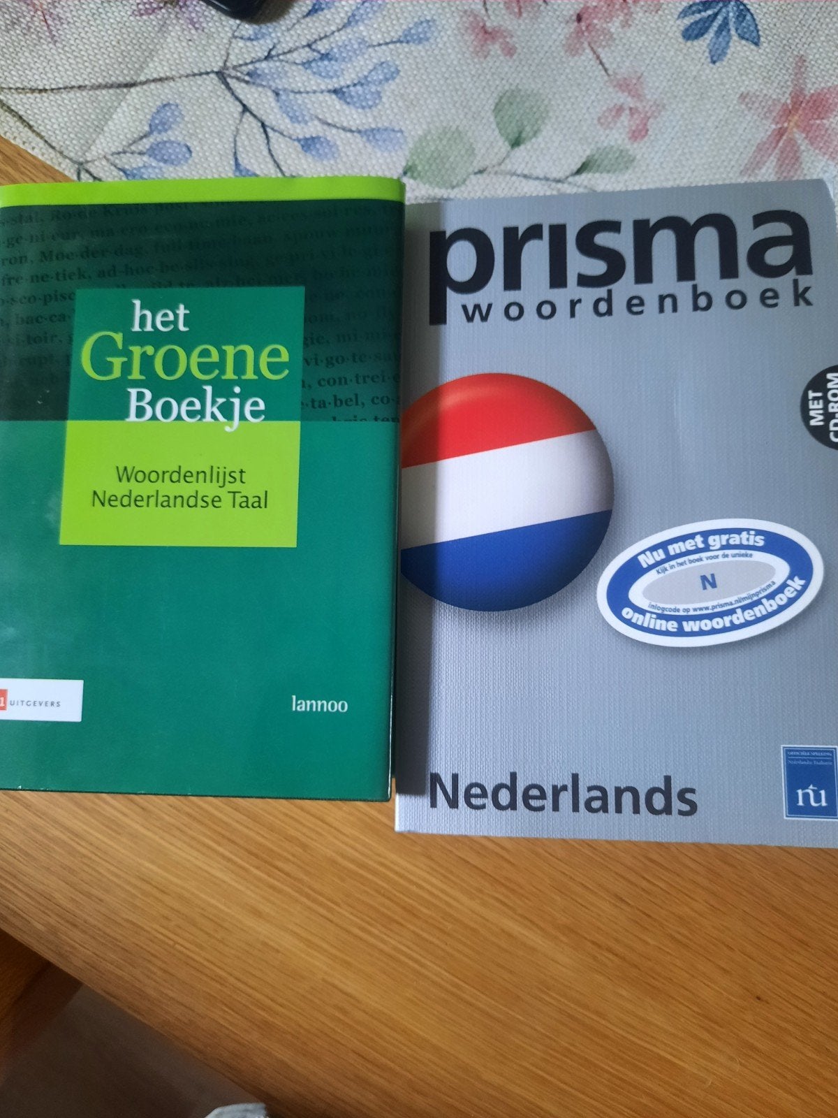 Het Griene Boekje + prisma woordenboek Nederlands, Ophalen, Prisma of Spectrum, Nederlands