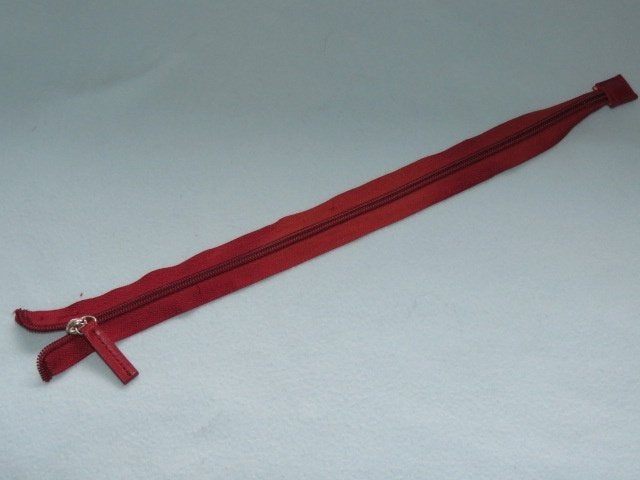 Stevige donkerrode rits met metalen schuiver 40 cm, Ophalen of Verzenden, Zo goed als nieuw, Rits of Sluiting