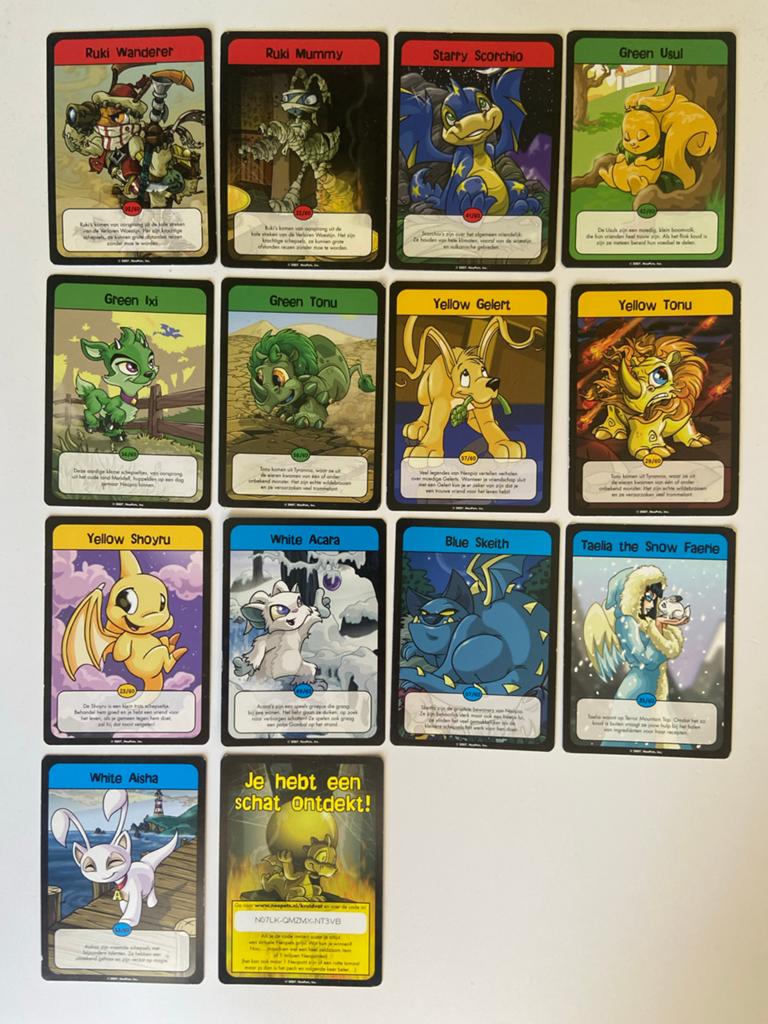 Neopets TCG Kaarten 2007  Collectie - 14  Kaarten, Ophalen of Verzenden, Gebruikt, Meerdere kaarten
