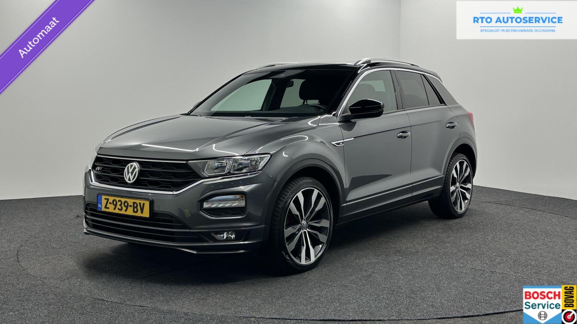 Volkswagen T-Roc 1.5 TSI R Line NAVI CAMERA PANO TREKHAAK CA, Auto's, Stof, Euro 6, 4 cilinders, Bedrijf