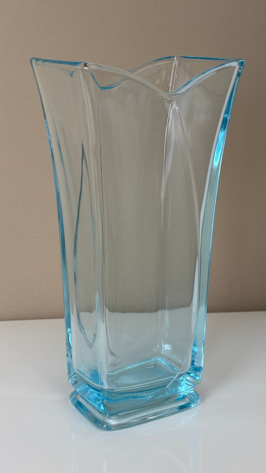 Vintage Fidenza Vetraria turquoise/ babyblauwe glazen vaas, Ophalen of Verzenden