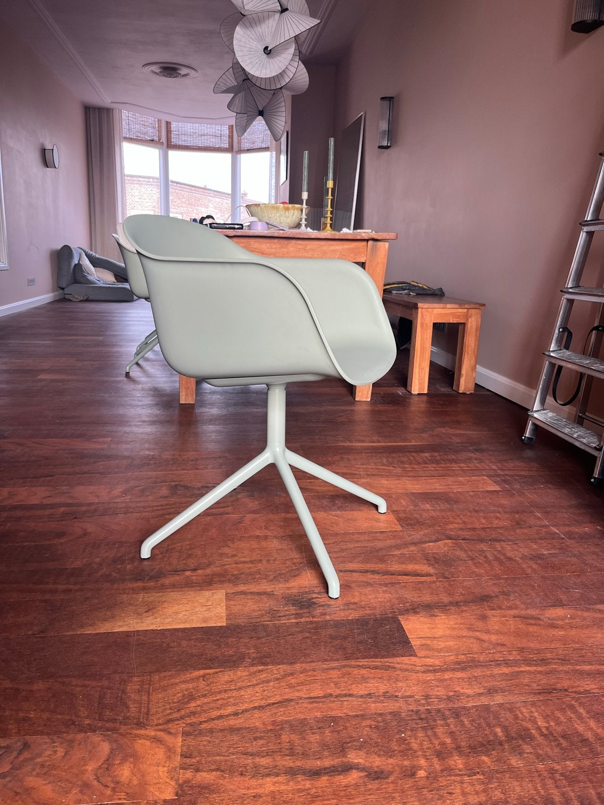 Foto 3 van Muuto Fiber Armchair - kuipstoel - set 4 - draaibaar