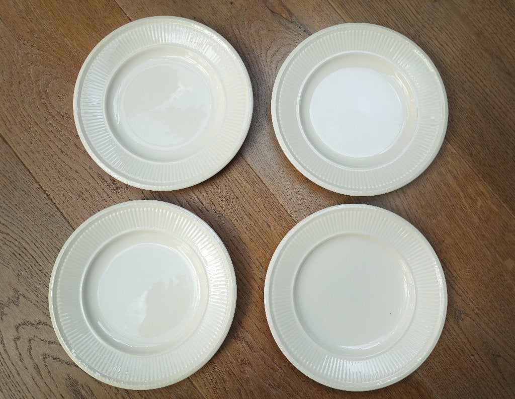 TK: 4 gebaksbordjes Wedgewood Edme, Ophalen, Zo goed als nieuw, Porselein, Overige typen