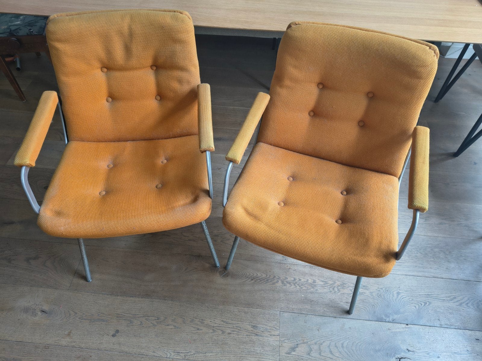 Artifort Set van 2 vintage stoelen, opknappers., Ophalen, Gebruikt, Twee, Vintage, Retro, design