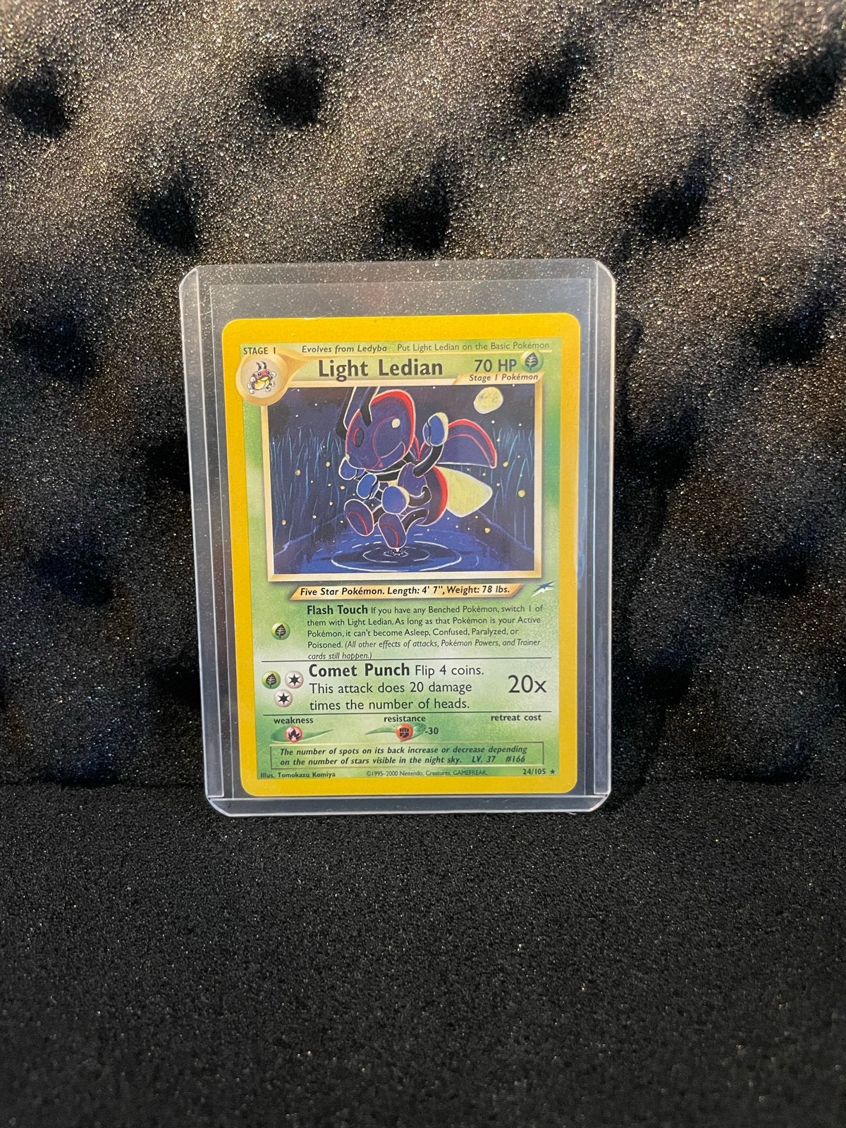 Pokémon Light Ledian Neo Destiny 8/105 (Engels), Hobby en Vrije tijd, Ophalen of Verzenden, Zo goed als nieuw, Losse kaart