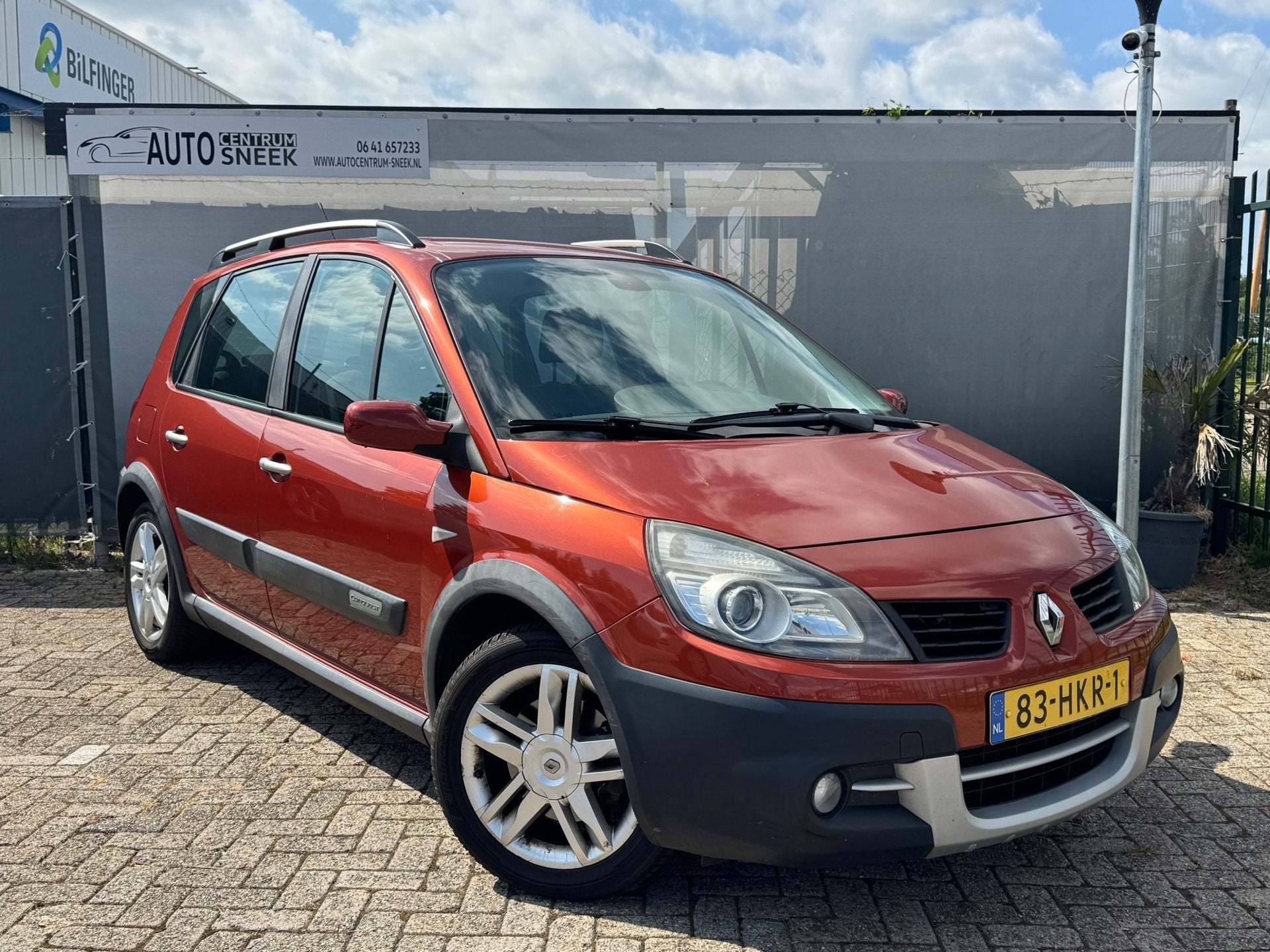 Renault Scénic 2.0-16V Conquest - Clima - Cruise - APK 12-2, Auto's, Renault, Bedrijf, Te koop, Scénic, ABS, Airbags, Airconditioning