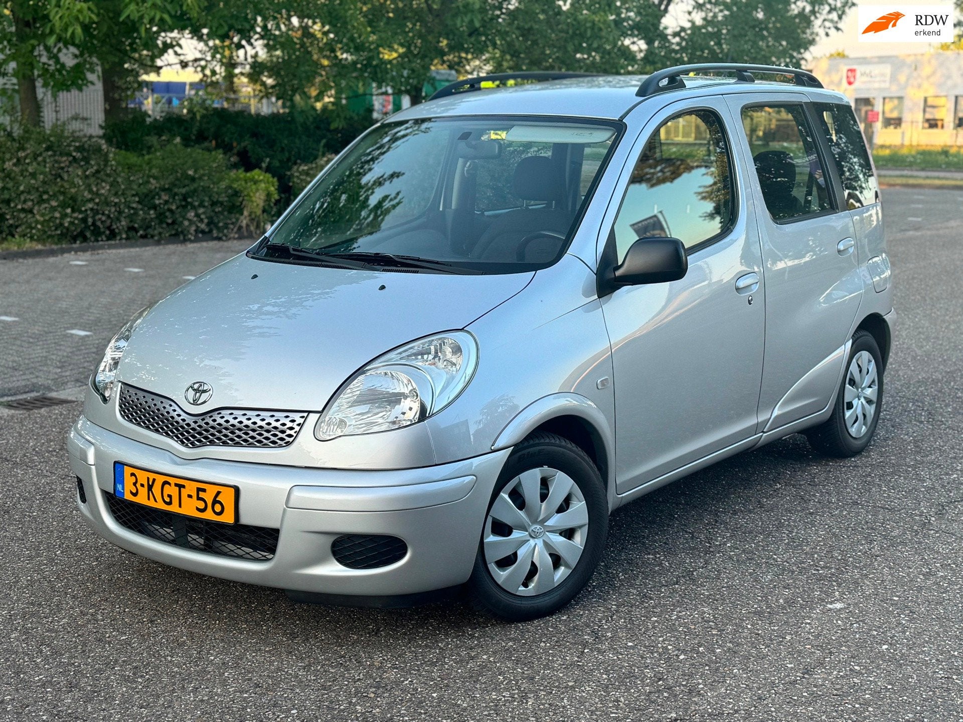 Toyota Yaris Verso 1.3 VVT-i Sol/Dealr onder/Airco/APK/NAP, Auto's, Toyota, 1299 cc, Stof, 4 cilinders, Yaris Verso
