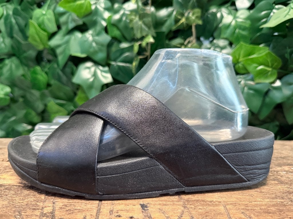 bijna Nieuwe slippers van Fitflop maat 40, Zwart, Ophalen of Verzenden, Zo goed als nieuw, Fitflop
