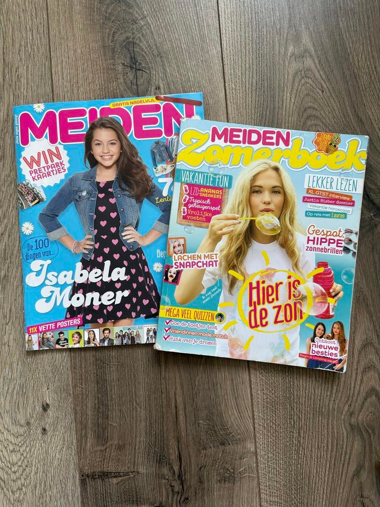 Meiden Tijdschriften 2016 - Isabela Moner & Zomerboek, Boeken, Ophalen of Verzenden, Gelezen, Damesbladen