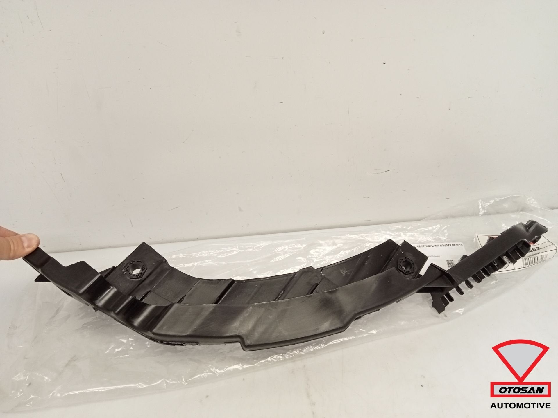 VW Polo 6R 6C Koplamp Steun Houder Rechts Nieuw 6R0805072E, Auto-onderdelen, Verlichting, Volkswagen, Volkswagen AG, Nieuw, Berliner Ring 2
38440  Wolfsburg, DE