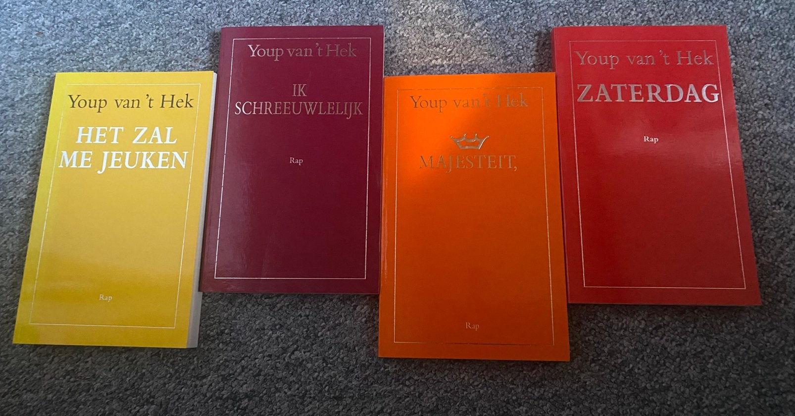 4 Verschillende boeken van Youp van ‘t Hek., Ophalen of Verzenden, Zo goed als nieuw, Cabaret
