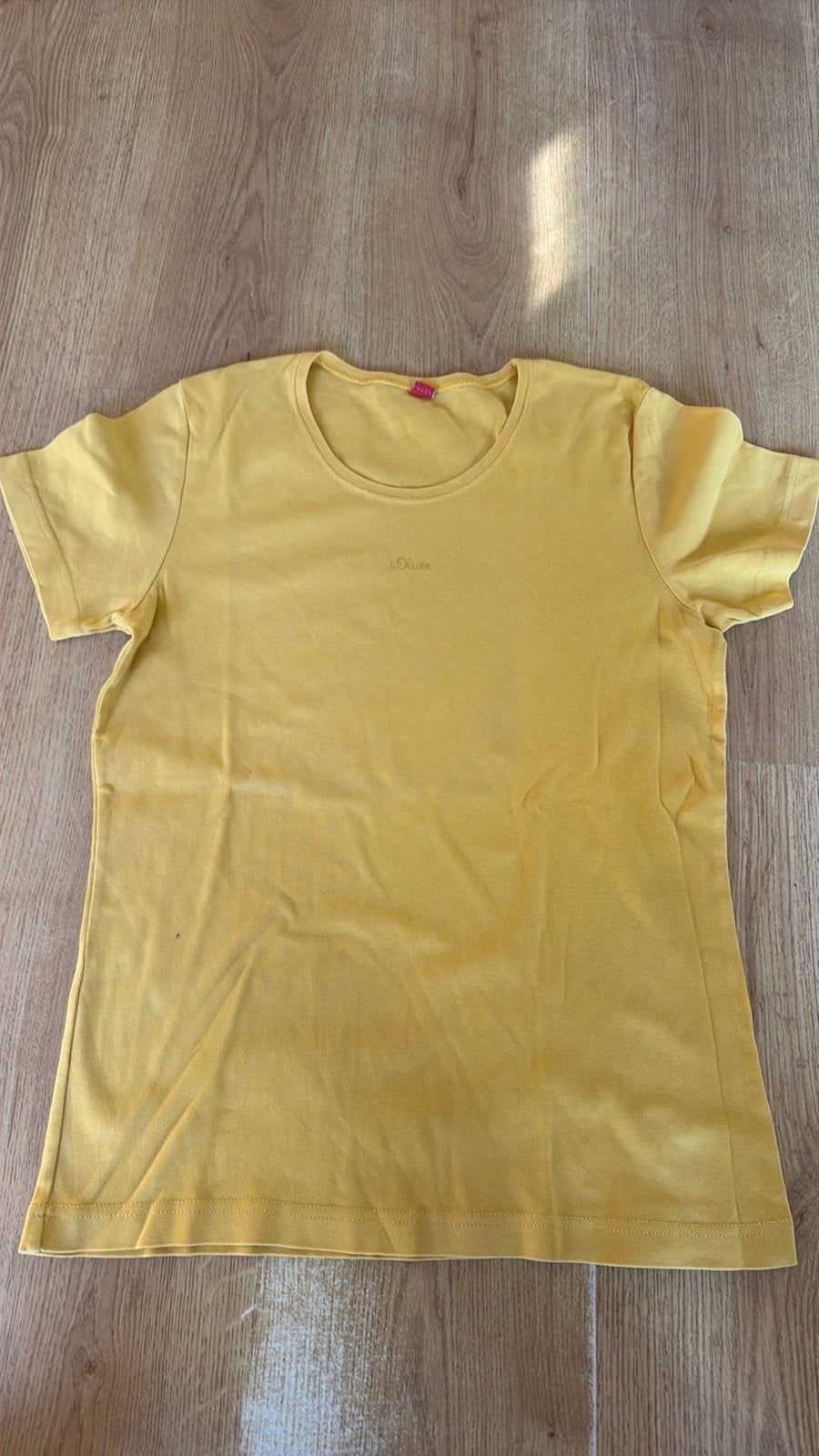 Geel T-shirt met korte mouwen van S.Oliver, Geel, Korte mouw, Gedragen, Ophalen